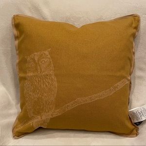 NWT Oracle Owl Throw Pillow cover